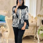 کت و شلوار پاییزه زنانه جنس مخمل رنگ مشکی