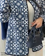 کت زنانه جنس ژاکارد رنگ سرمه ای