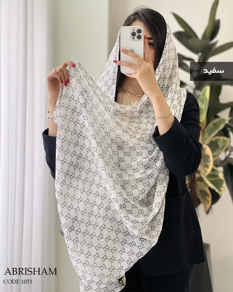 شال حریر سفید