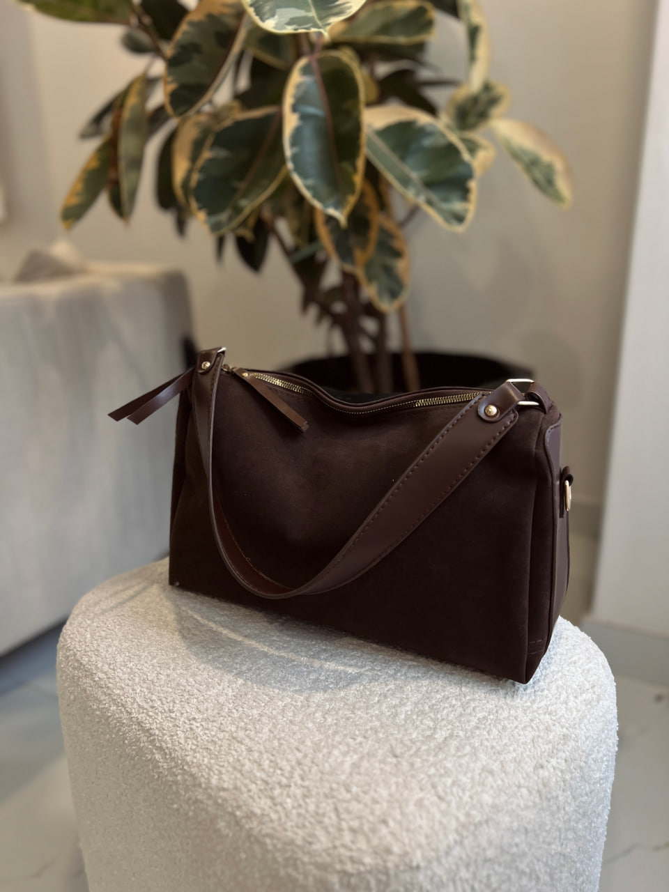 photo_2025-10-29_01-41-48 کیف جیر با بند چرم کد 1140 - تصویر 1