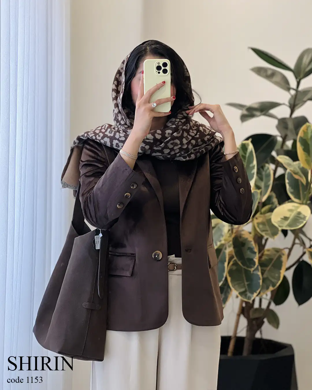 231564165 سری اول پیش فروش کت شیرین جنس مخمل ترک کد 1153 - تصویر 1