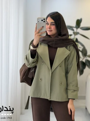 بارونی زنانه کوتاه پندار با یقه انگلیسی و کمربند